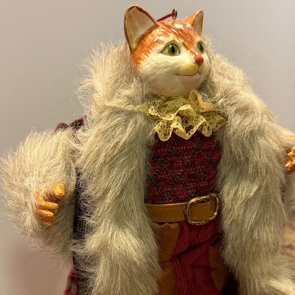 Vintage Katherine’s Collection Wayne Kleski Cat in Cape Christmas